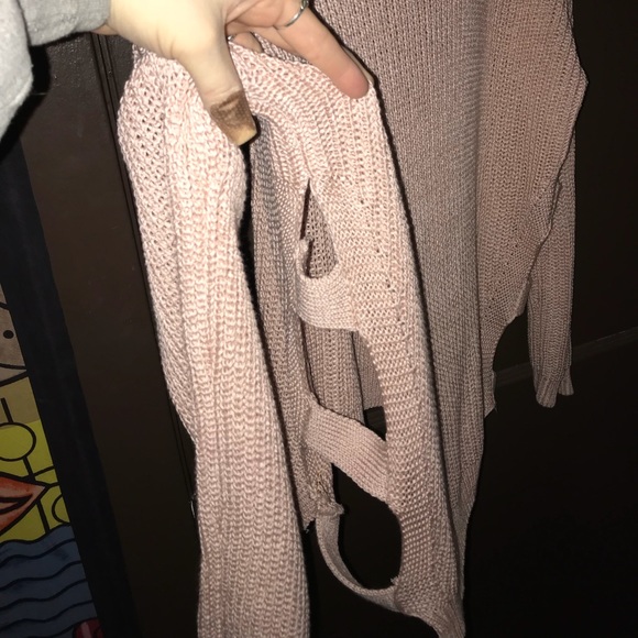 Woman’s sweater - Picture 3 of 3